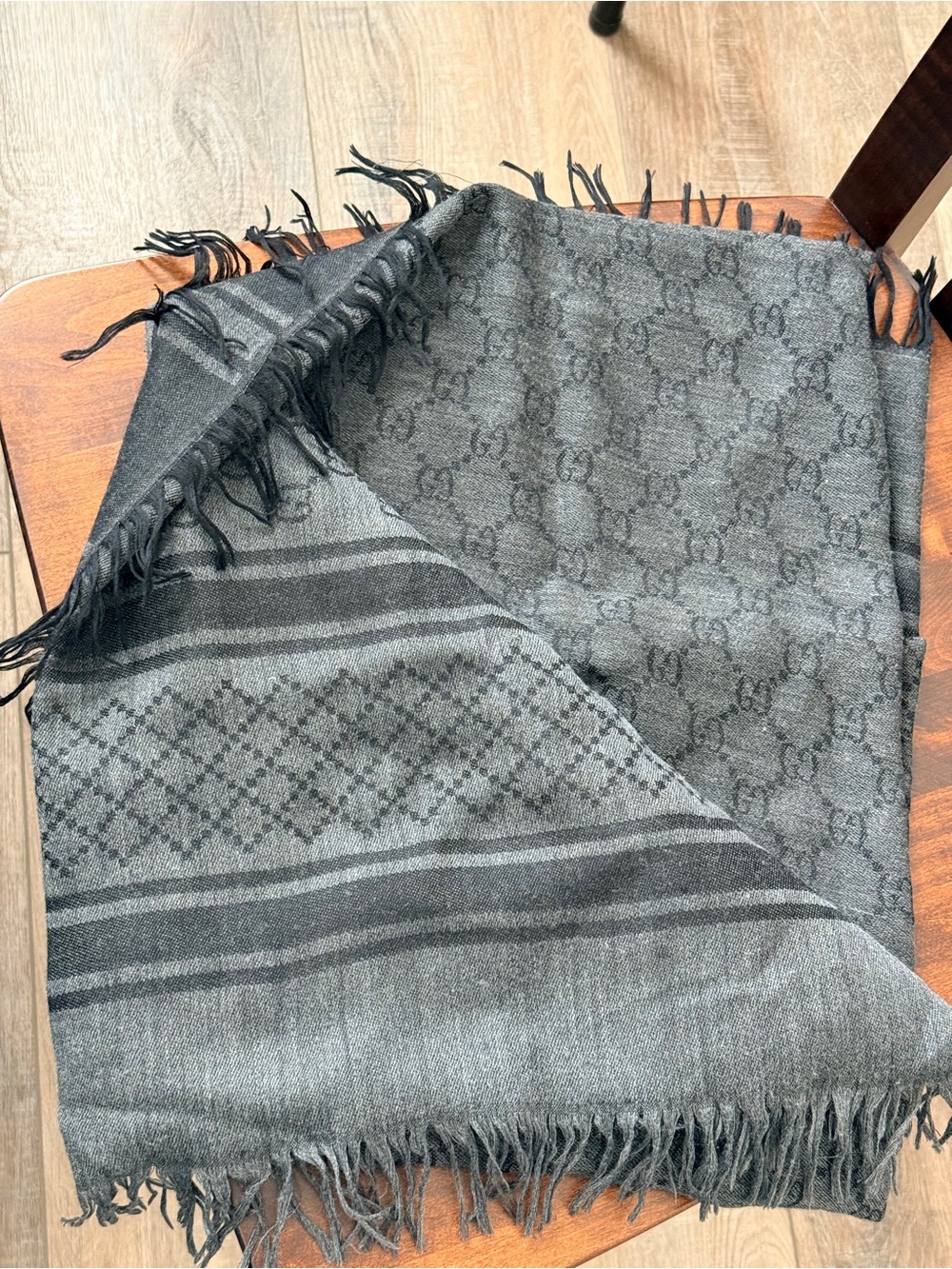 Gucci Dark Gray Fringed Woven Scarf Soft thin wool